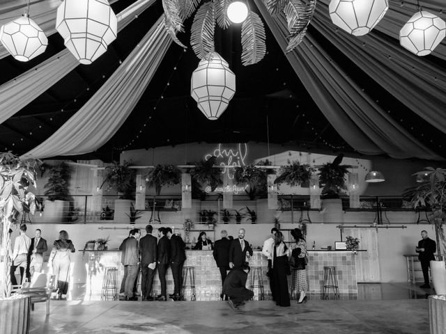 La boda de Víctor y Laura en Talamanca Del Jarama, Madrid 62