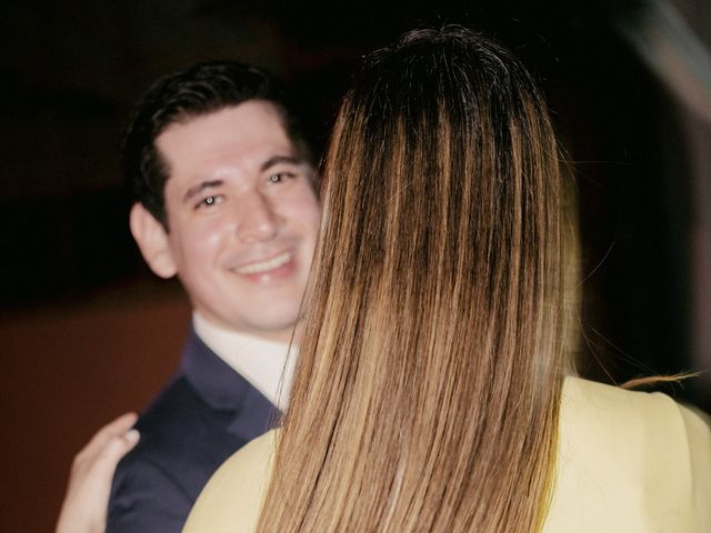 La boda de Víctor y Laura en Talamanca Del Jarama, Madrid 81