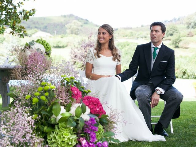 La boda de Jon y Lucia en Berango, Vizcaya 34