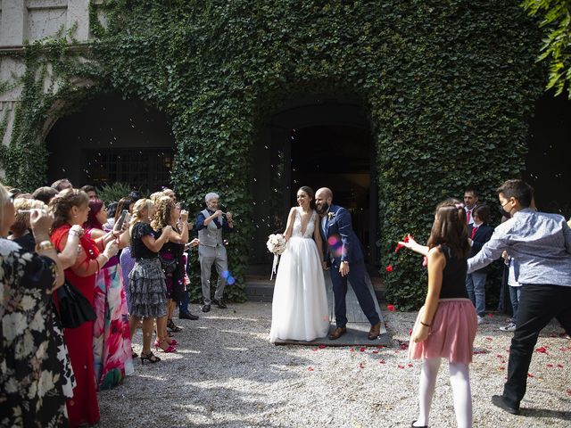 La boda de Lidia y Cristian en Torrelles De Llobregat, Barcelona 38