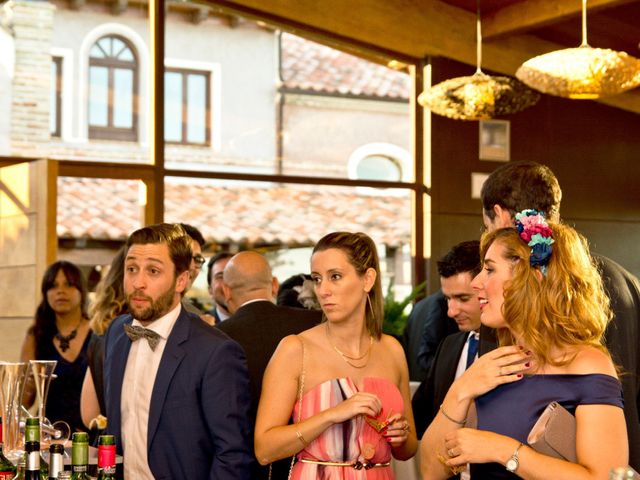 La boda de Alberto y Catalina en Cembranos, León 19
