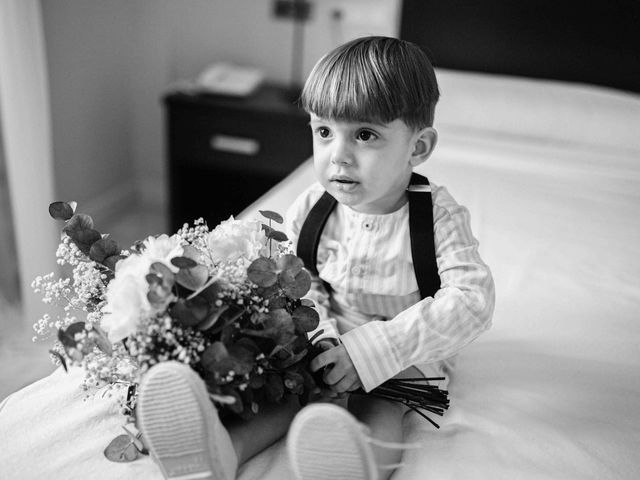 La boda de Cristian y Marina en Espartinas, Sevilla 15