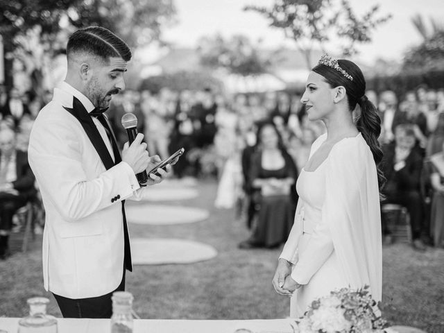 La boda de Cristian y Marina en Espartinas, Sevilla 33