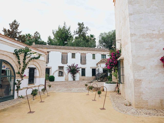 La boda de Cristian y Marina en Espartinas, Sevilla 46