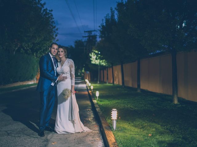 La boda de Antonio  y Rocío en Leganés, Madrid 5