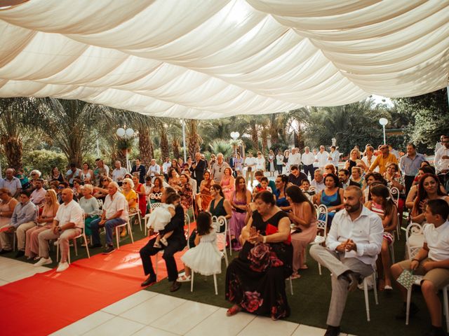 La boda de Javier y Carmen en Velez Malaga, Málaga 33