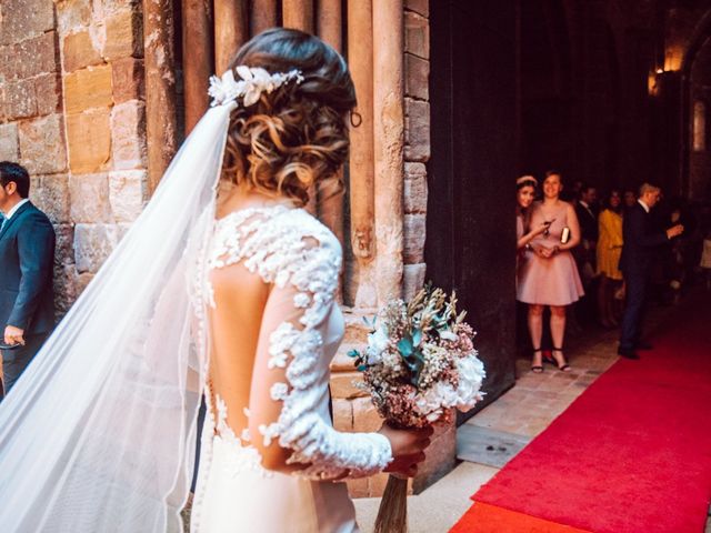 La boda de Alfonso y Esmeralda en Santa Maria De Mave, Palencia 16