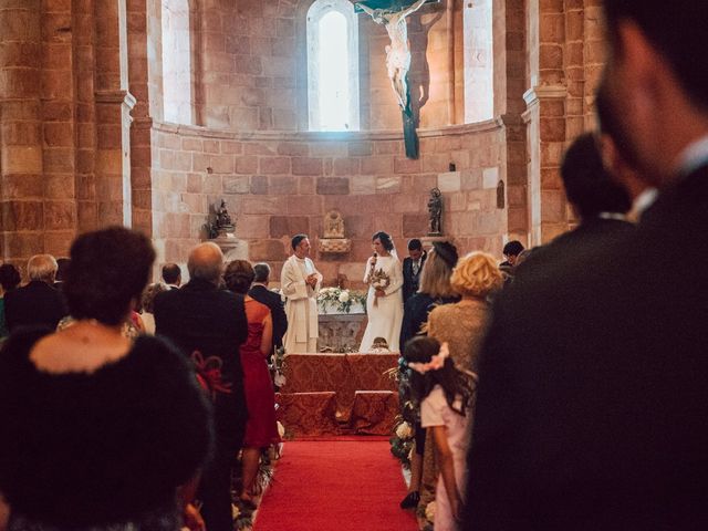 La boda de Alfonso y Esmeralda en Santa Maria De Mave, Palencia 27