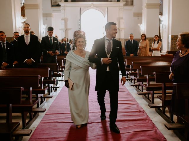 La boda de Adrian y Rocio en Lucena Del Puerto, Huelva 65