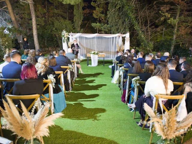 La boda de JONATAN y SARA en Sant Boi De Llobregat, Barcelona 2