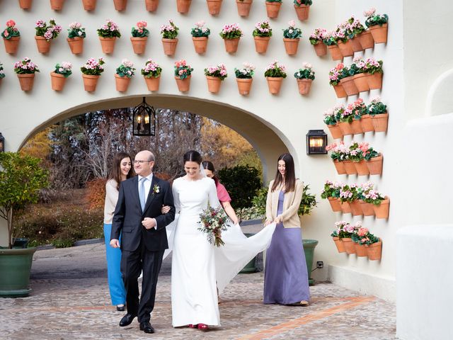 La boda de Marta y Adrián en Majadahonda, Madrid 4