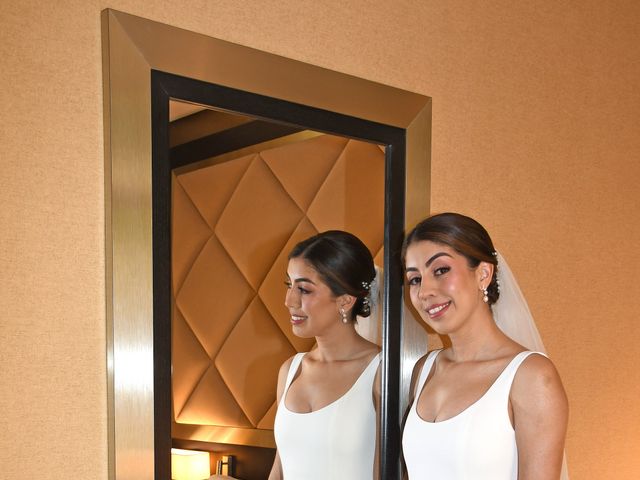 La boda de Laura y Yakeri en Barcelona, Barcelona 16