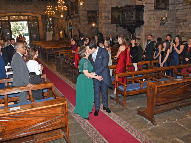 La boda de Laura y Yakeri en Barcelona, Barcelona 21