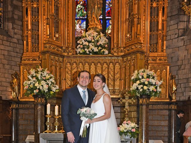 La boda de Laura y Yakeri en Barcelona, Barcelona 42