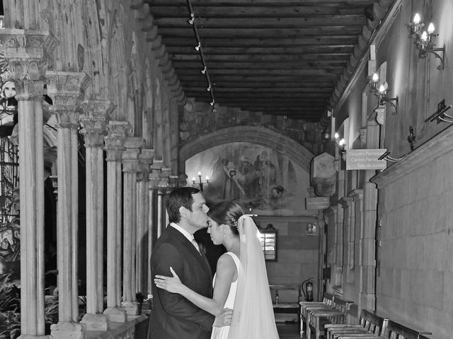 La boda de Laura y Yakeri en Barcelona, Barcelona 51