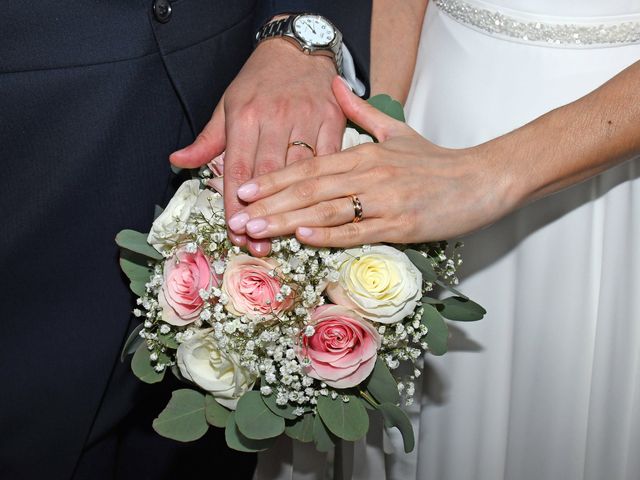 La boda de Laura y Yakeri en Barcelona, Barcelona 56