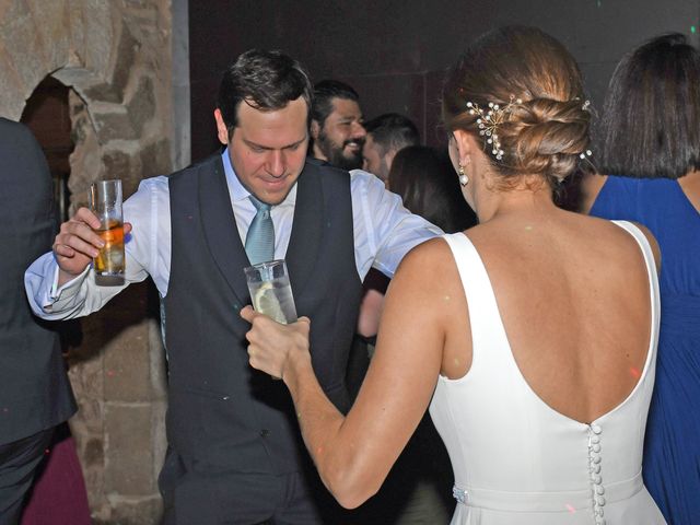 La boda de Laura y Yakeri en Barcelona, Barcelona 72
