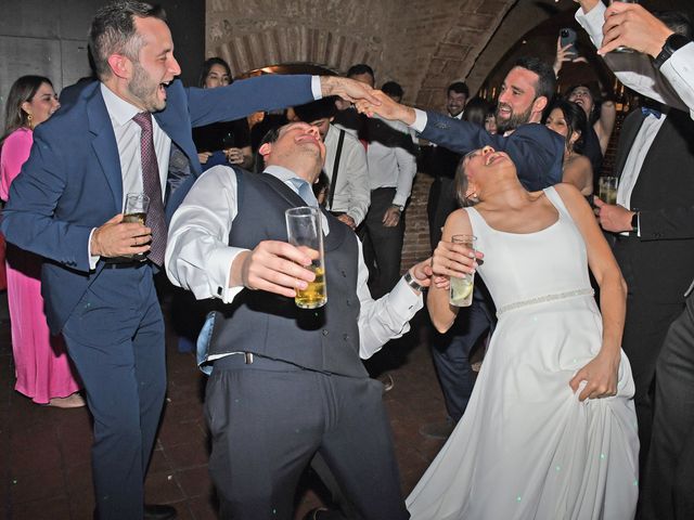 La boda de Laura y Yakeri en Barcelona, Barcelona 73