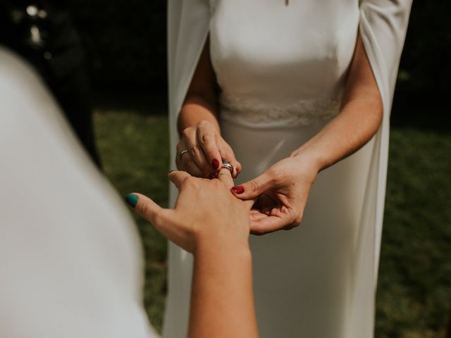 La boda de Sheyla y Garbiñe en Quejana, Álava 32