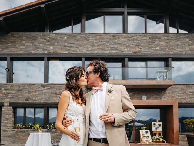 La boda de Xabier y Estefanía en Orio, Guipúzcoa 1