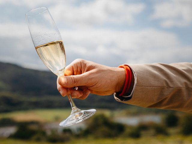 La boda de Xabier y Estefanía en Orio, Guipúzcoa 32