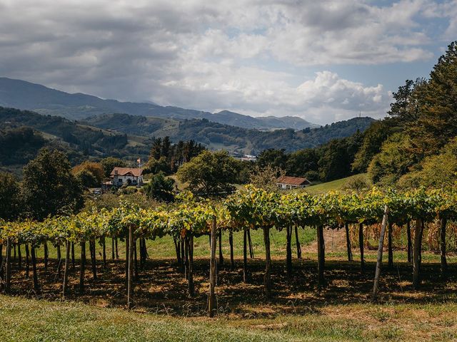 La boda de Xabier y Estefanía en Orio, Guipúzcoa 36