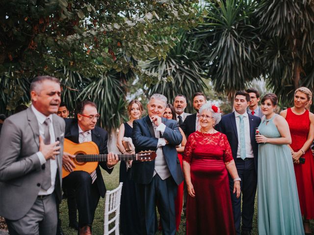 La boda de Benjamin y Rebeca en Dos Hermanas, Sevilla 52