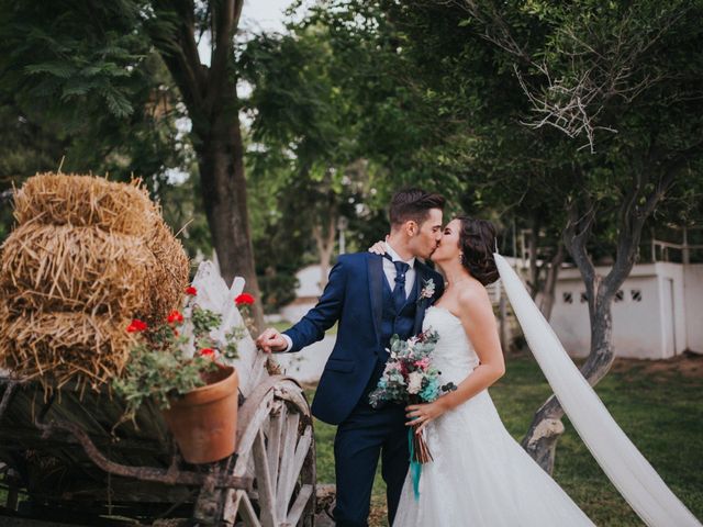 La boda de Benjamin y Rebeca en Dos Hermanas, Sevilla 93