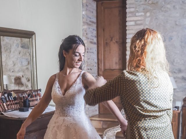 La boda de Lorens y Vicky en Bascara, Girona 15