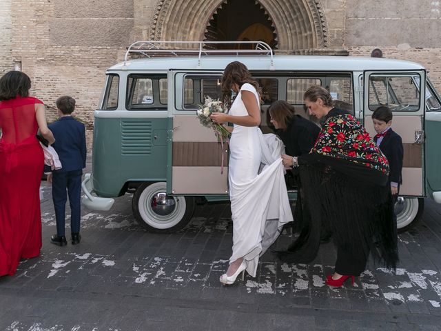 La boda de Gareth y Marta en Sevilla, Sevilla 16