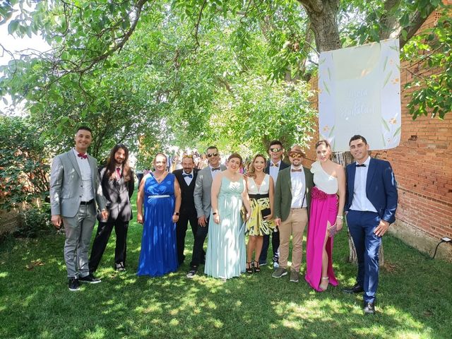 La boda de Lucía  y Jonatan  en Villanueva De Jamuz, León 7