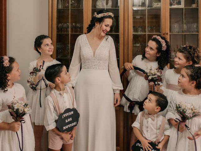 La boda de Lour y Jonny en Pozuelo De Calatrava, Ciudad Real 61