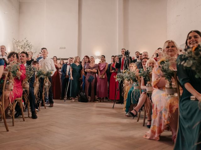 La boda de Lour y Jonny en Pozuelo De Calatrava, Ciudad Real 79