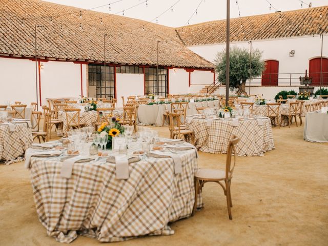 La boda de Lour y Jonny en Pozuelo De Calatrava, Ciudad Real 113