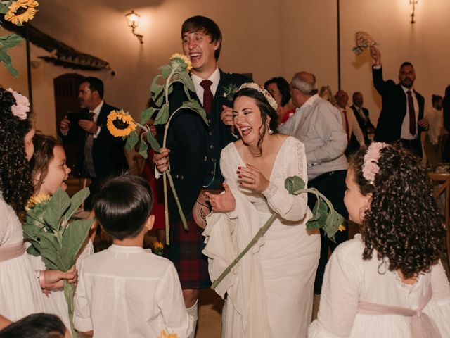 La boda de Lour y Jonny en Pozuelo De Calatrava, Ciudad Real 161