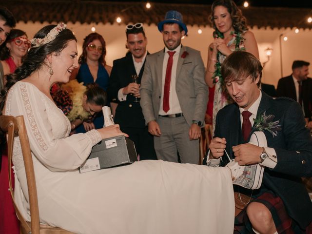 La boda de Lour y Jonny en Pozuelo De Calatrava, Ciudad Real 168