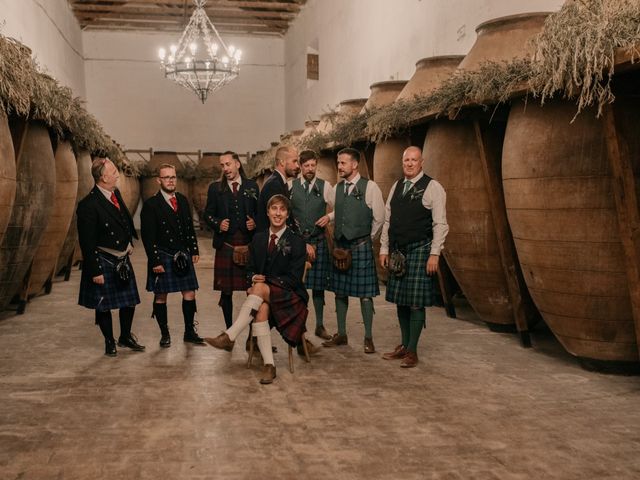 La boda de Lour y Jonny en Pozuelo De Calatrava, Ciudad Real 176