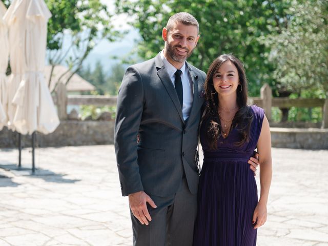 La boda de Jon y Alba en Bilbao, Vizcaya 48