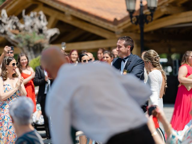 La boda de Jon y Alba en Bilbao, Vizcaya 54