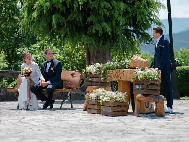 La boda de Jon y Alba en Bilbao, Vizcaya 83