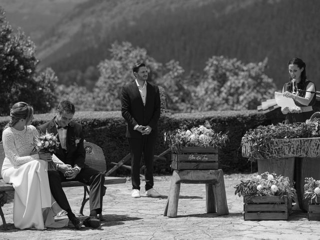 La boda de Jon y Alba en Bilbao, Vizcaya 98