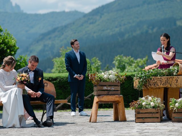 La boda de Jon y Alba en Bilbao, Vizcaya 99