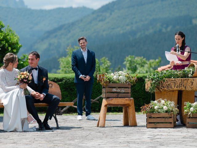 La boda de Jon y Alba en Bilbao, Vizcaya 102