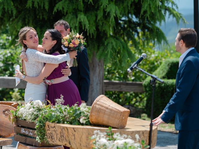 La boda de Jon y Alba en Bilbao, Vizcaya 122