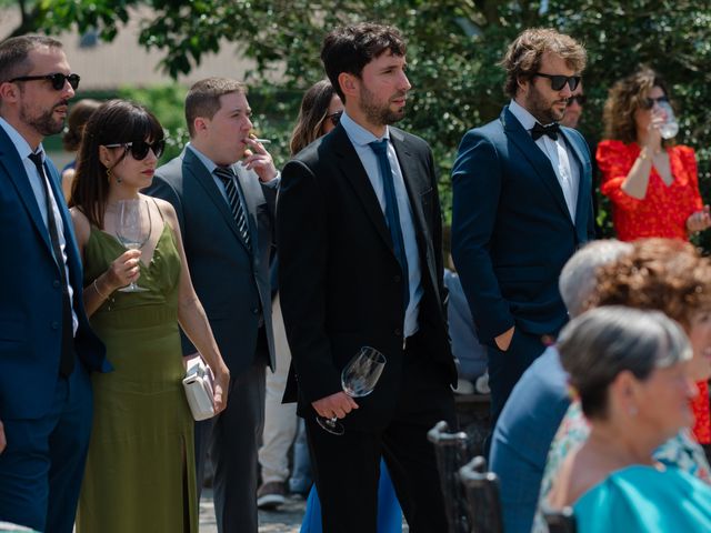 La boda de Jon y Alba en Bilbao, Vizcaya 136