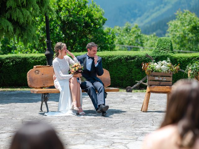 La boda de Jon y Alba en Bilbao, Vizcaya 137