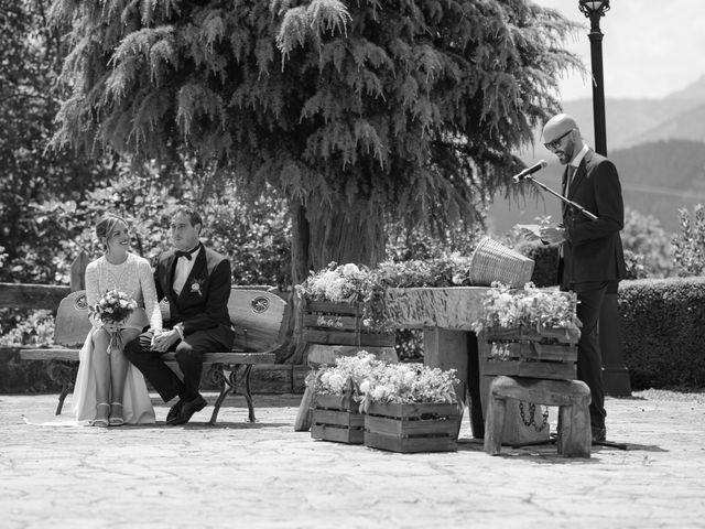 La boda de Jon y Alba en Bilbao, Vizcaya 154