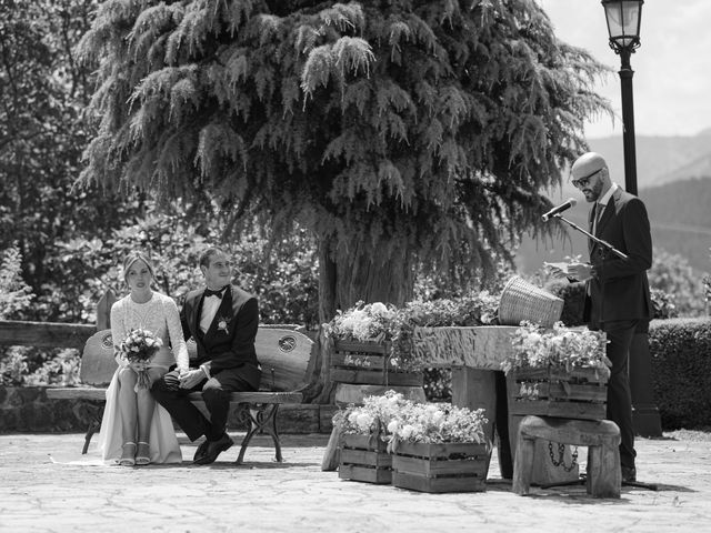 La boda de Jon y Alba en Bilbao, Vizcaya 155