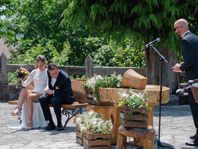 La boda de Jon y Alba en Bilbao, Vizcaya 166