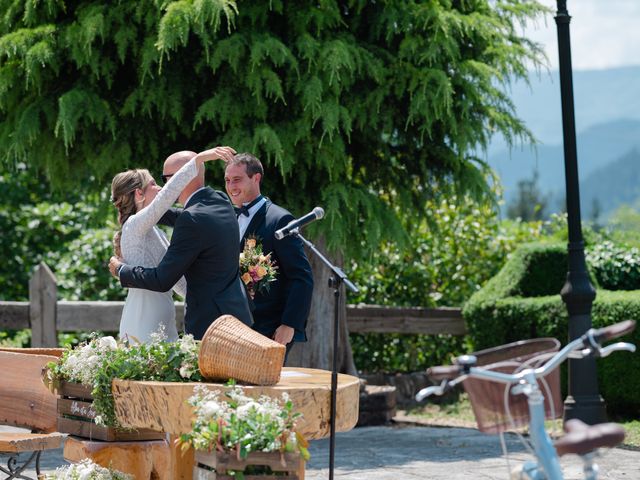 La boda de Jon y Alba en Bilbao, Vizcaya 171